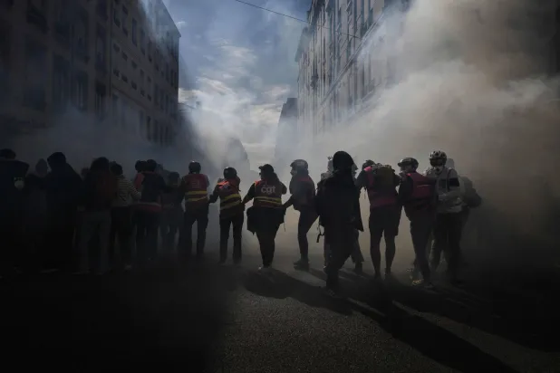 Demonstrations Backing France’s Protesting Students Gather Strength