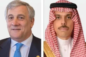 Saudi FM Receives Phone Call from Italian Counterpart Condemning Houthi Attacks on Kingdom