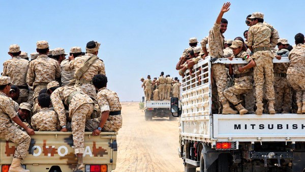 نتخلص من «الورم الخبيث».. مجلس القيادة اليمني: الحوثيون وقعوا في المصيدة التي صنعوها بأيديهم