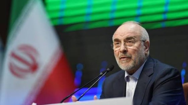 بعد تلويح ترامب بـ”أم القنابل”.. رئيس البرلمان الإيراني: مستعدون للحرب