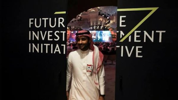 السعودية تؤجل مؤتمر «دافوس الصحراء» إلى عام 2027 عقب تصاعد الهجمات