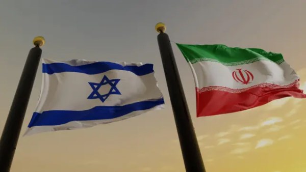 إسرائيل تلوّح بضربات جديدة وإيران تتأهب.. تحركات عسكرية ومساعٍ دبلوماسية لتفادي الحرب