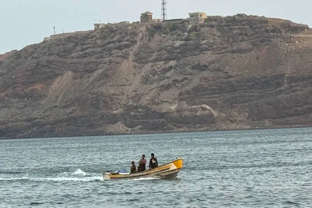 Houthis Launch Attack on Presidential Palace in Yemen’s Aden