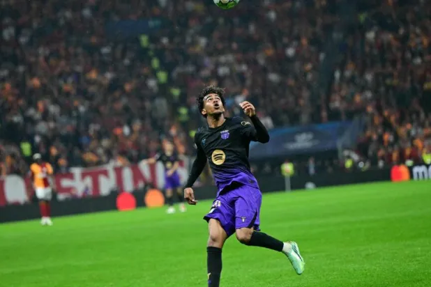 Yamal On Song as Entertainers Barcelona Face Betis Challenge