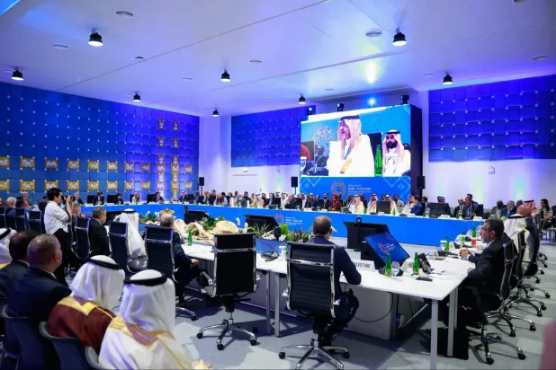 Al-Jadaan: Wars and Supply Disruptions Heighten Risks to Global Economy