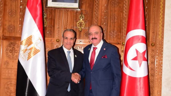 وزير الخارجية يلتقي نظيره التونسي.. بحث آلية دول الجوار الثلاثية حول ليبيا