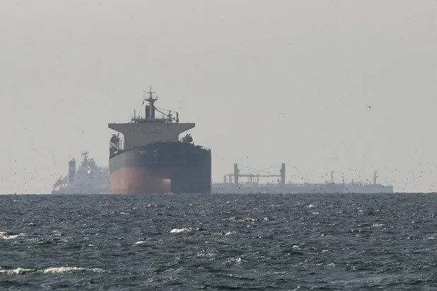 Hormuz Under Fire as a New Wave of Attacks Targets Ships
