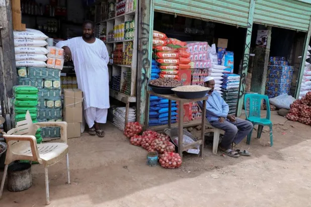 Sudan’s Currency Tumbles to New Low as War Hammers Economy