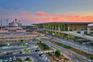1 Killed, 8 Injured in Dammam Airport Attack