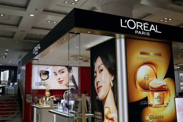 L’Oreal Shares Bounce on Third-Quarter Sales