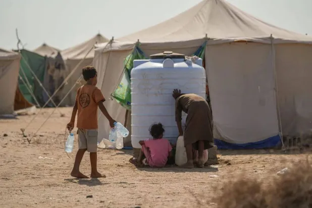 Yemeni, Int’l Efforts Underway to Open Route into Besieged Taiz Within Days