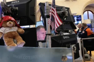 Global Equity Funds Attract Inflows for 5th Consecutive Week