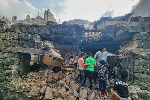Houthi Attacks on Taiz Leave Bloody Toll on Civilians