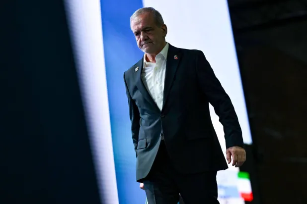 Iran’s Pezeshkian Blames US for Interim Deal Failure, Urges New Try