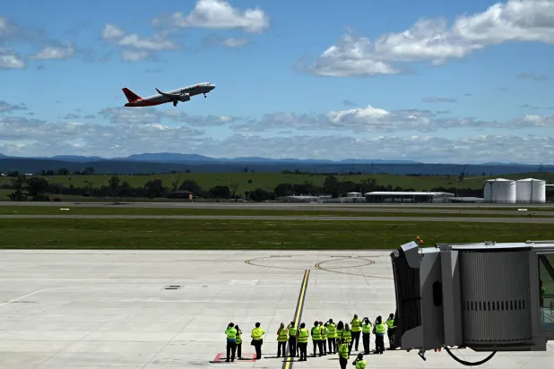 Sydney’s New International Airport Opens to Passengers