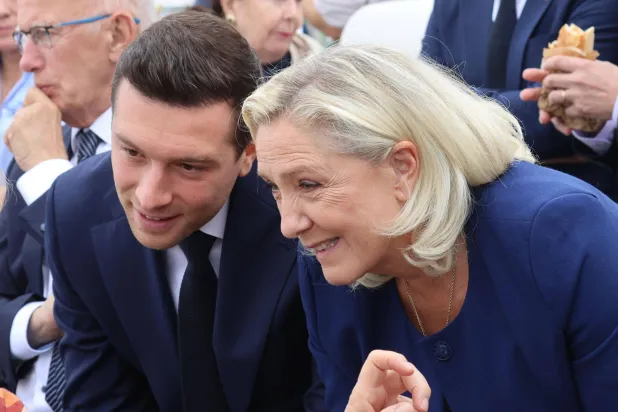 Far-right Leader Le Pen Kicks Off Tilt at French Presidency amid Nationwide Protests