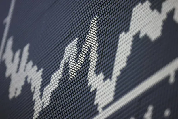 Stock Markets Mixed ahead of Tech Earnings, Central Bank Decisions