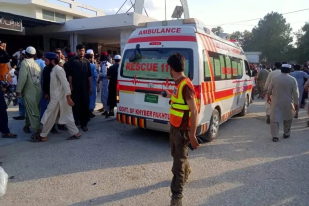 Oxygen Cylinder Explodes Inside Ambulance, Killing at Least 10 in Pakistan