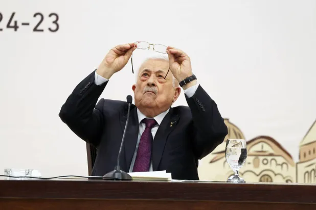 Palestinian President Says Hopes for Peace Talks with New Israeli Government