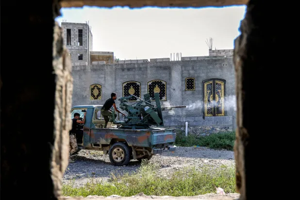 Houthis Expand Taiz Offensive Southward into Lahj