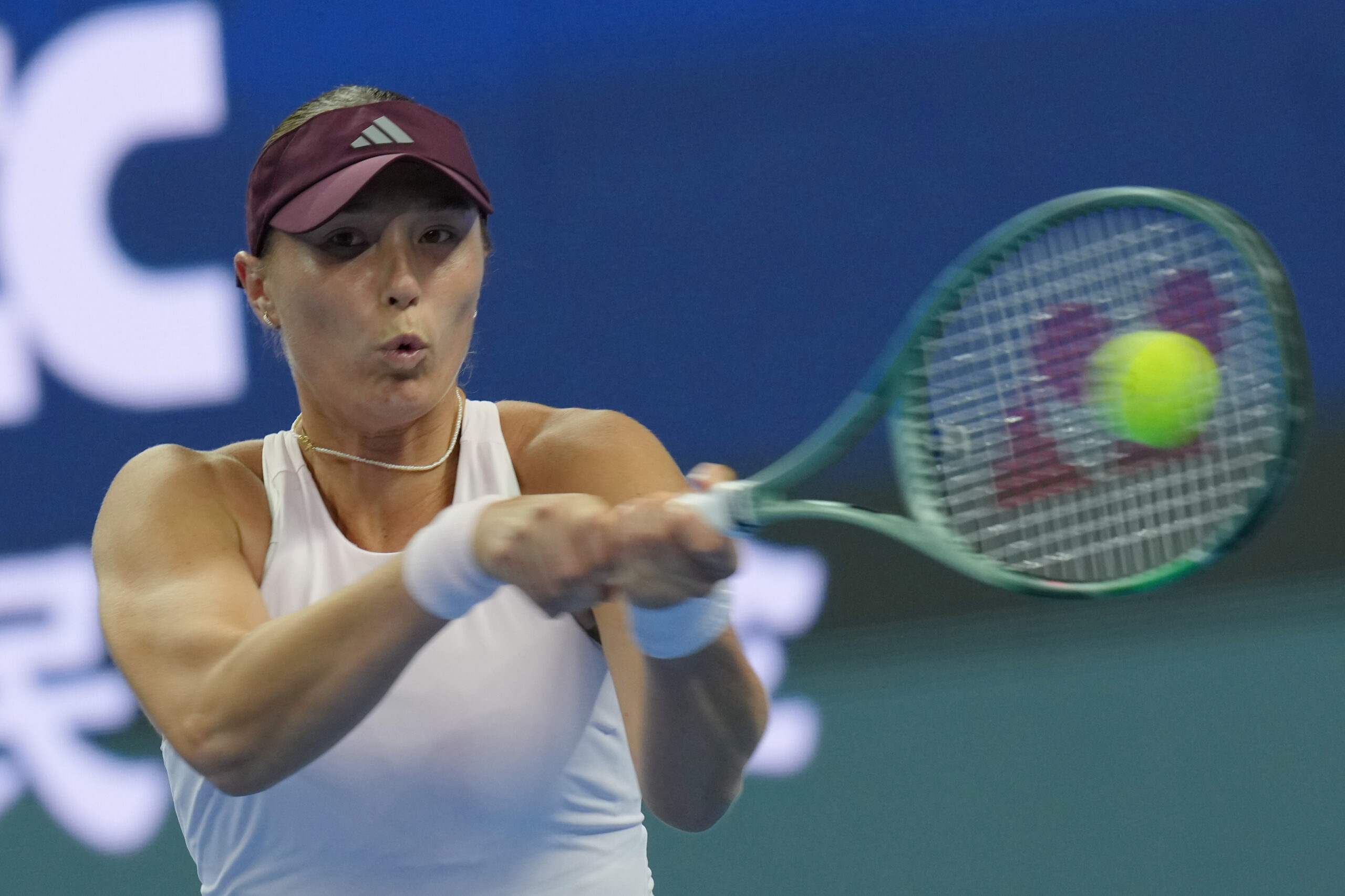 Rybakina ousted by world No. 118 in China Open second round