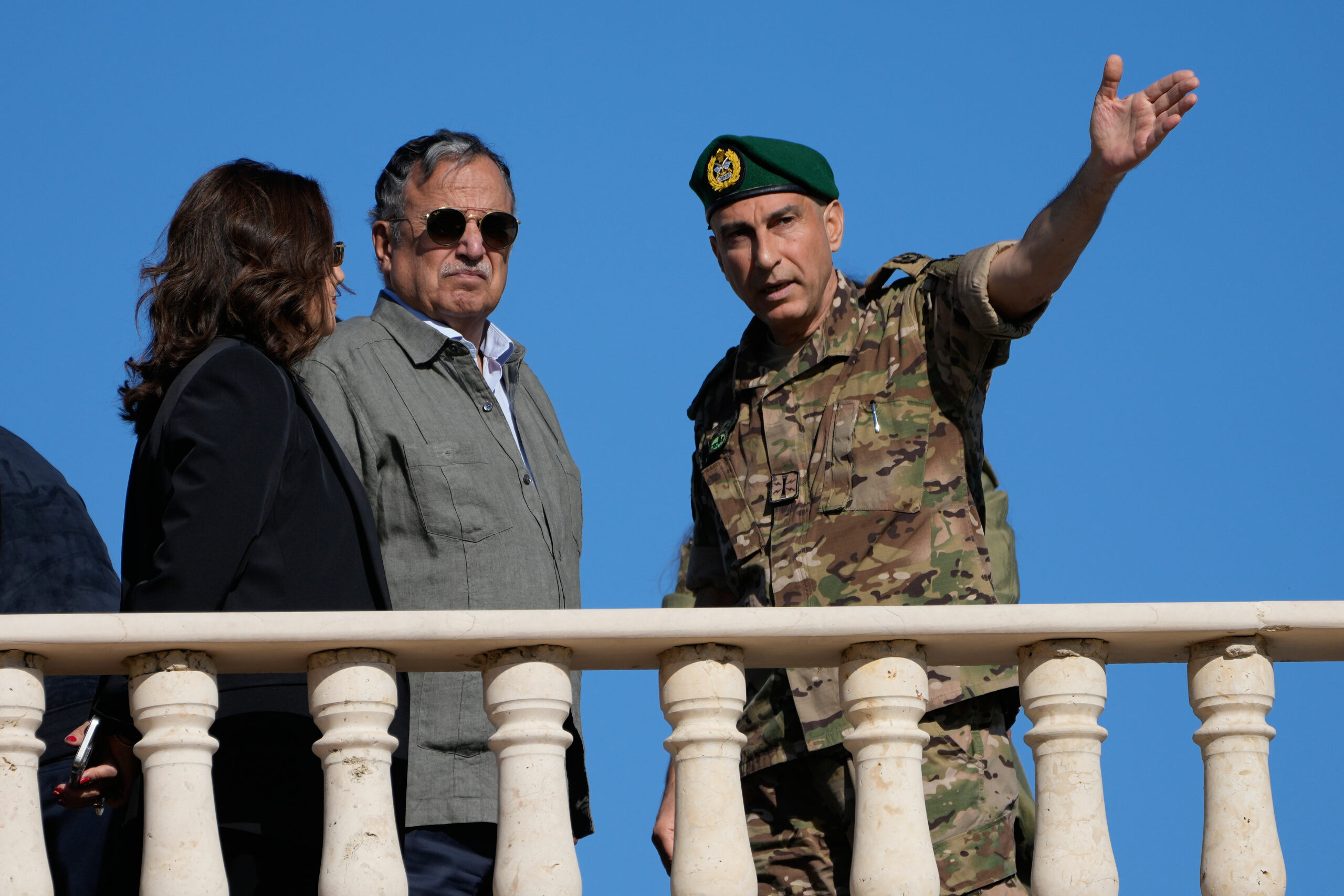 Fahmy condemns Israeli attacks on Lebanon, pledges Arab League support