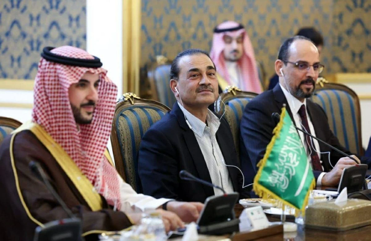 انطلاق محادثات طهران بين السعودية وتركيا وباكستان وإيران