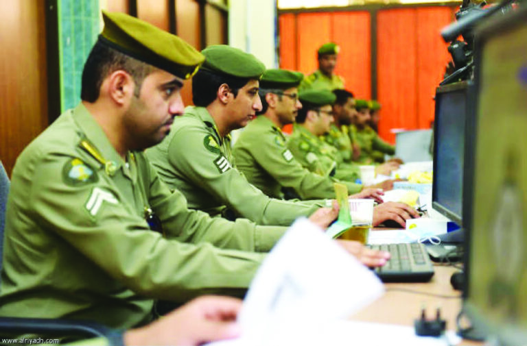 الملك سلمان واليمنيون.. 
أخوّة تتجدد بتصحيح الأوضاع