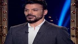 عمرو زكي ينتقد إمام عاشور بسبب صورة زيزو وبن شرقي بعد القمة