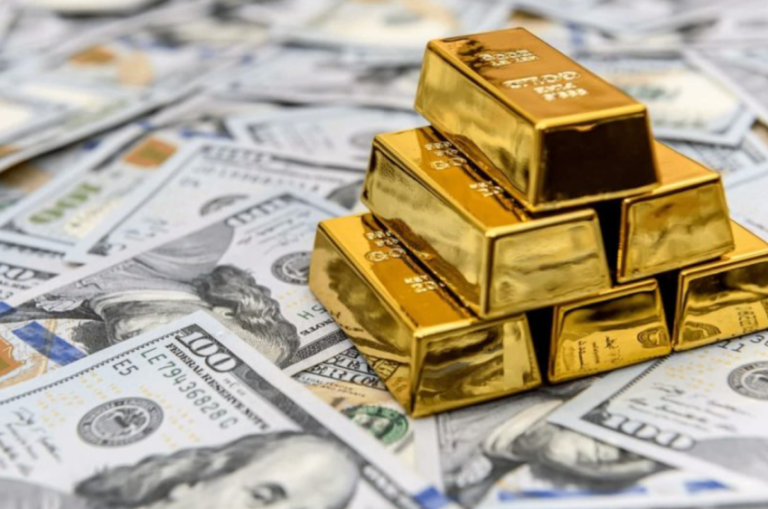 الذهب يرتفع في المعاملات الفورية (0.1%) والدولار يصعد إلى أعلى مستوى في 17 شهرًا مقابل اليورو