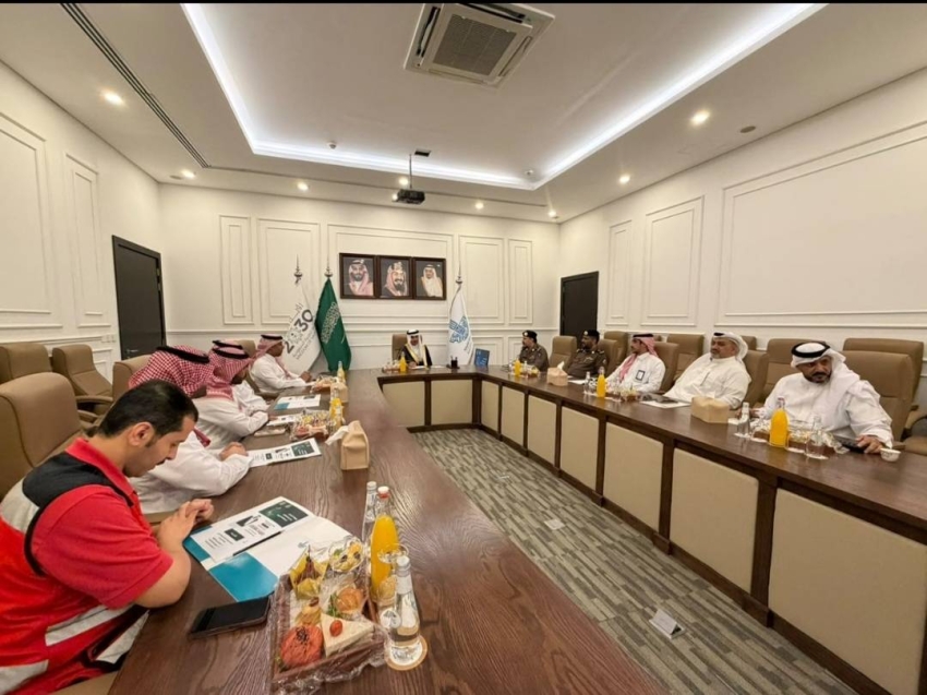 أمانة الشرقية والجهات الحكومية تستعرض استعدادات تنظيم بطولة منتخبات الشرقية لكرة القدم