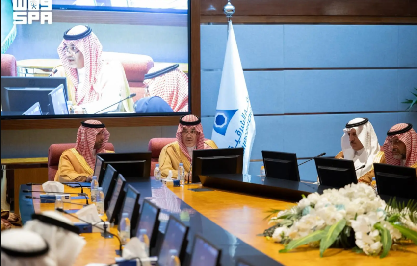 وزير الاستثمار يلتقي رجال الأعمال والمستثمرين في المنطقة الشرقية