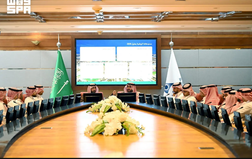 نائب وزير الرياضة يلتقي قطاع الأعمال بغرفة الشرقية