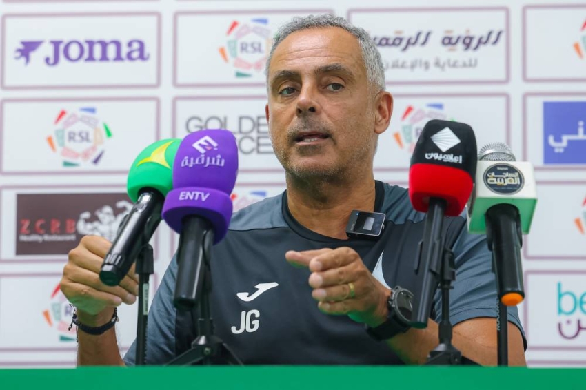 مدرب الخليج: نسعى للظهور بروح قتالية أمام الأهلي