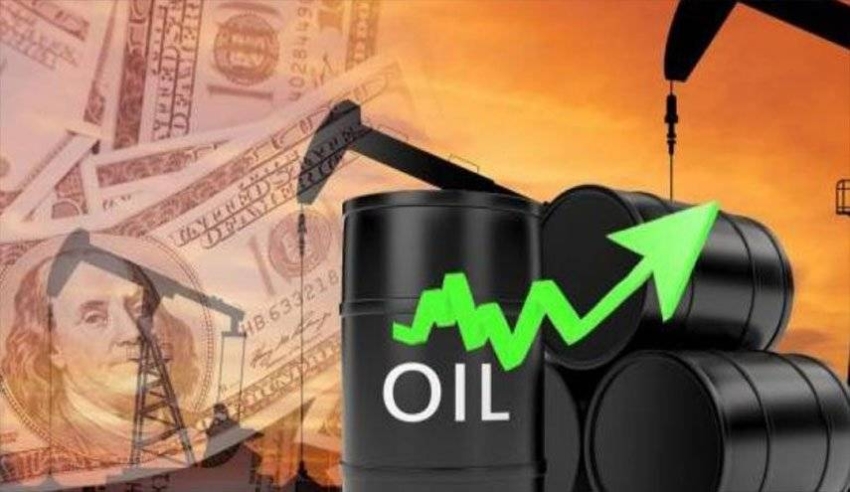 النفط يقفز بأكثر من (3) دولارات