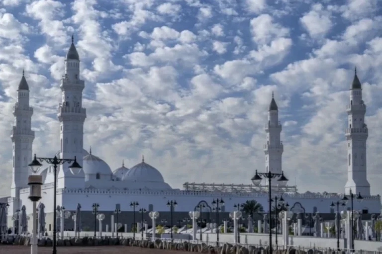 المدينة المنورة تمطر.. والفرصة مهيأة لمزيد من الهطول