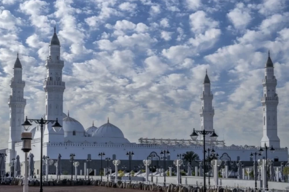 المدينة المنورة تمطر.. والفرصة مهيأة لمزيد من الهطول