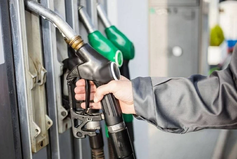 زيادة بأسعار المحروقات في المغرب.. البنزين بين 15.58 إلى 15.59 درهم