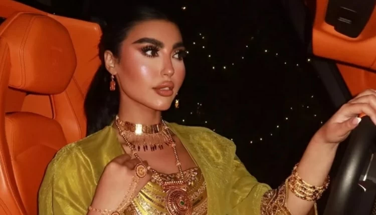 ما سبب ترحيل الفاشينيستا المصرية بوكاهانتس من الكويت؟