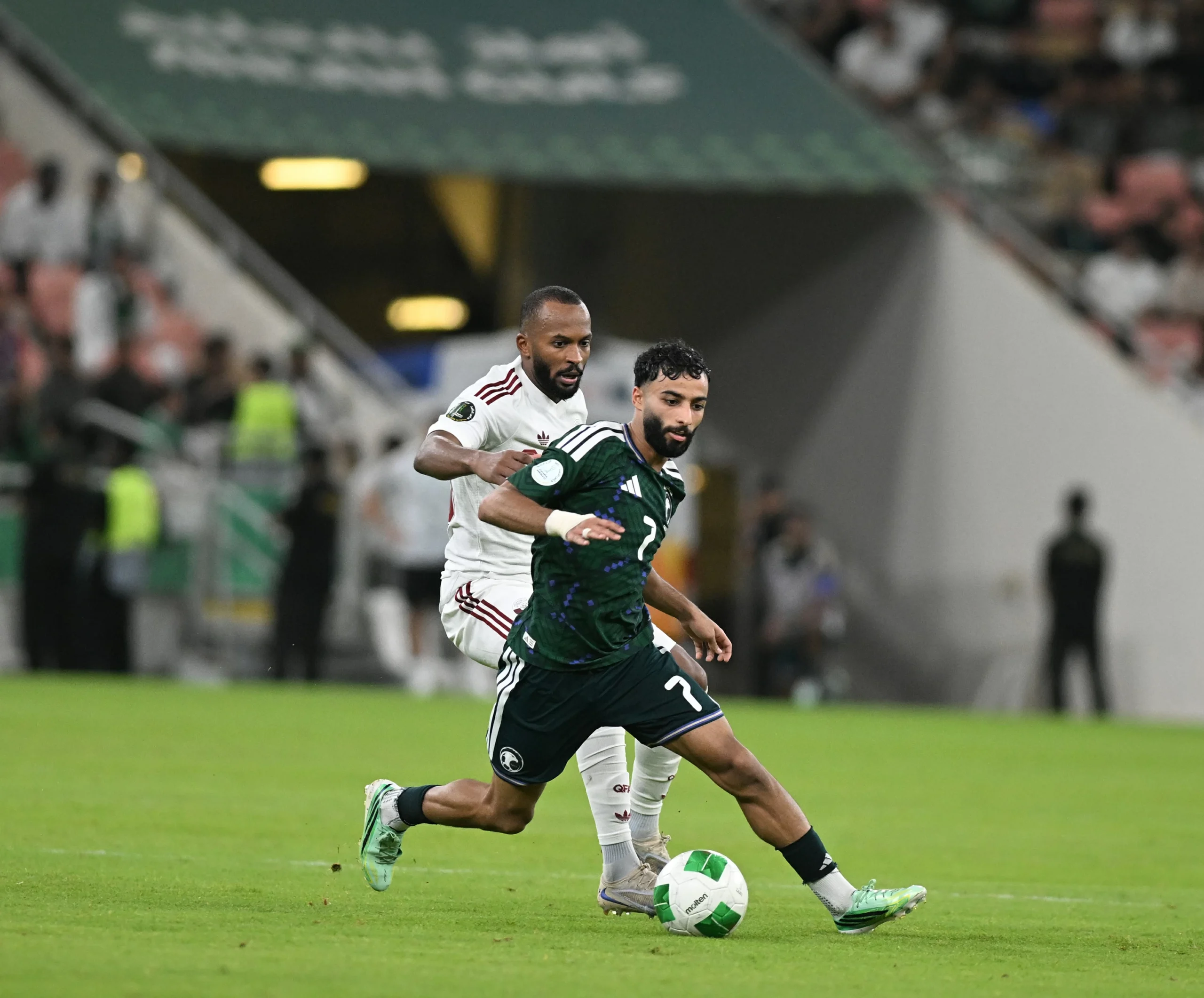 الموسى لـ«عكاظ»: الأخضر يمتلك مقومات البطل.. واللقب مطلبنا