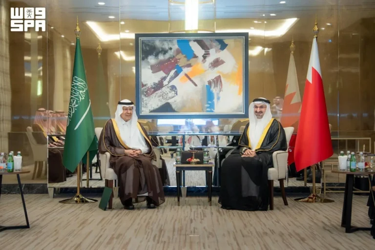 استعراض مستجدات مسارات التكامل الصناعي بين السعودية والبحرين