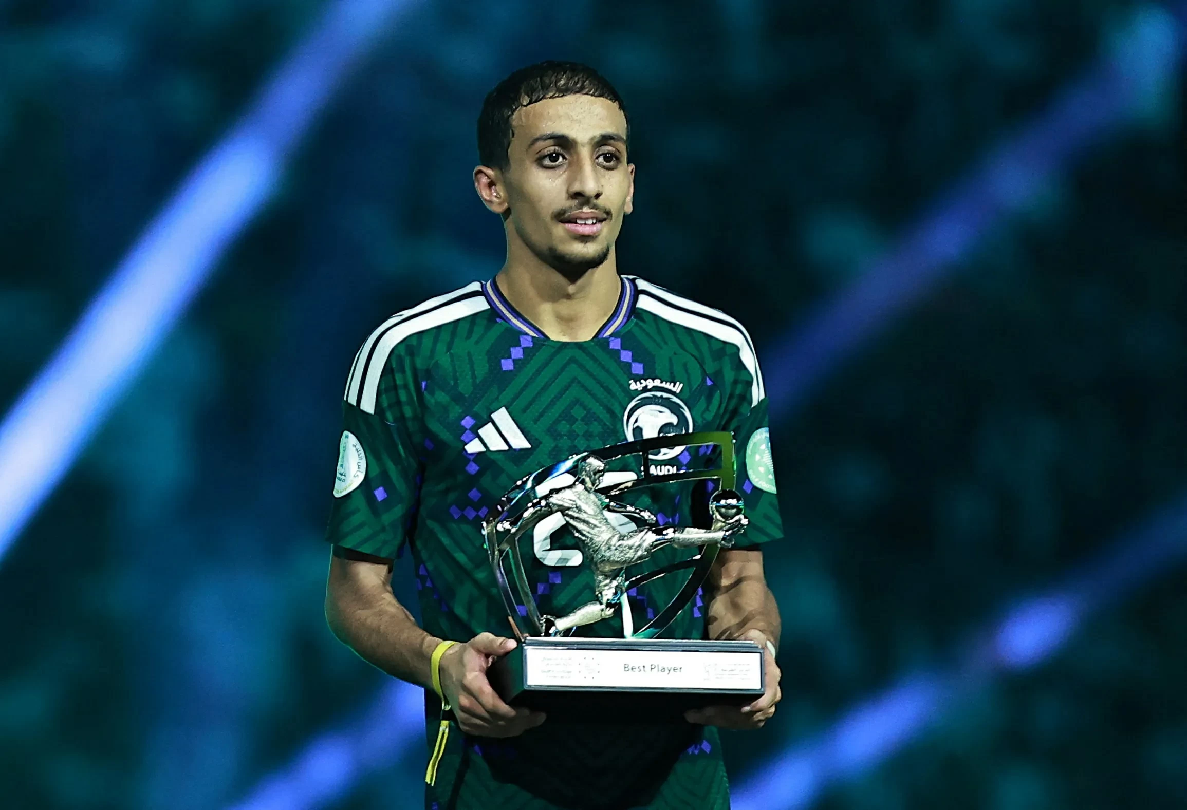 الهمامي.. من حلم البروز إلى نجومية «خليجي 27»