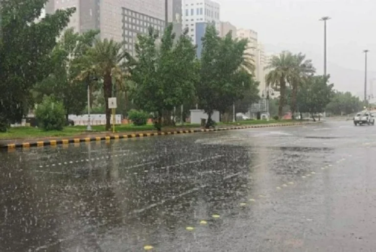 أمطار متوسطة إلى غزيرة على مكة ومحافظاتها حتى الأربعاء