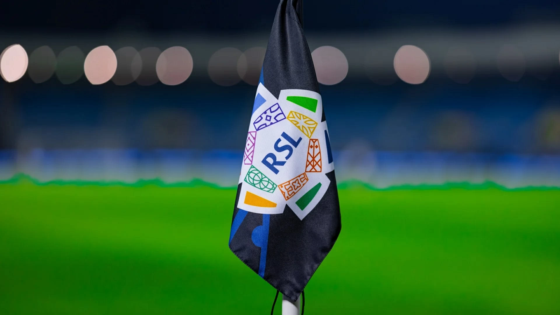 رابطة الدوري السعودي تعلن تأجيل لقاء أبها والفيصلي