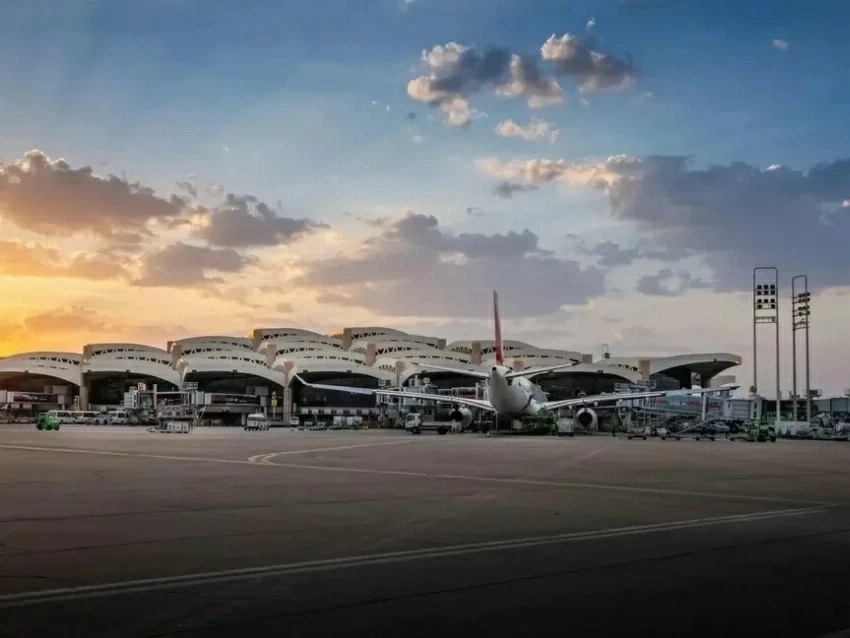 «الطيران المدني»: تمديد تعليق العمليات التشغيلية بمطار الملك خالد الدولي بالرياض