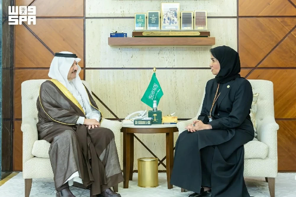 أمير الشرقية يطّلع على جهود تطوير التعليم ويؤكد دعم المنظومة