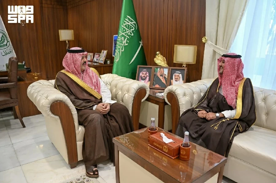 أمير حائل يطّلع على خطط غرفة المنطقة لتعزيز بيئة الأعمال