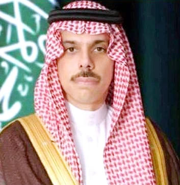 اتصالات لوزير الخارجية من بريطانيا والبحرين وإيران لبحث التصعيد الإقليمي