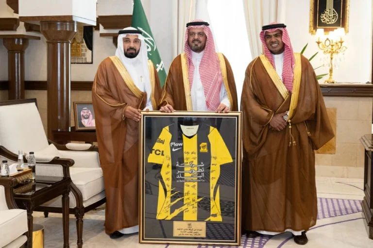 نائب أمير مكة يستقبل مجلس إدارة نادي الاتحاد