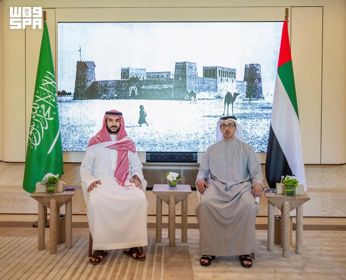 Saudi defense minister meets with UAE vice president in Abu Dhabi